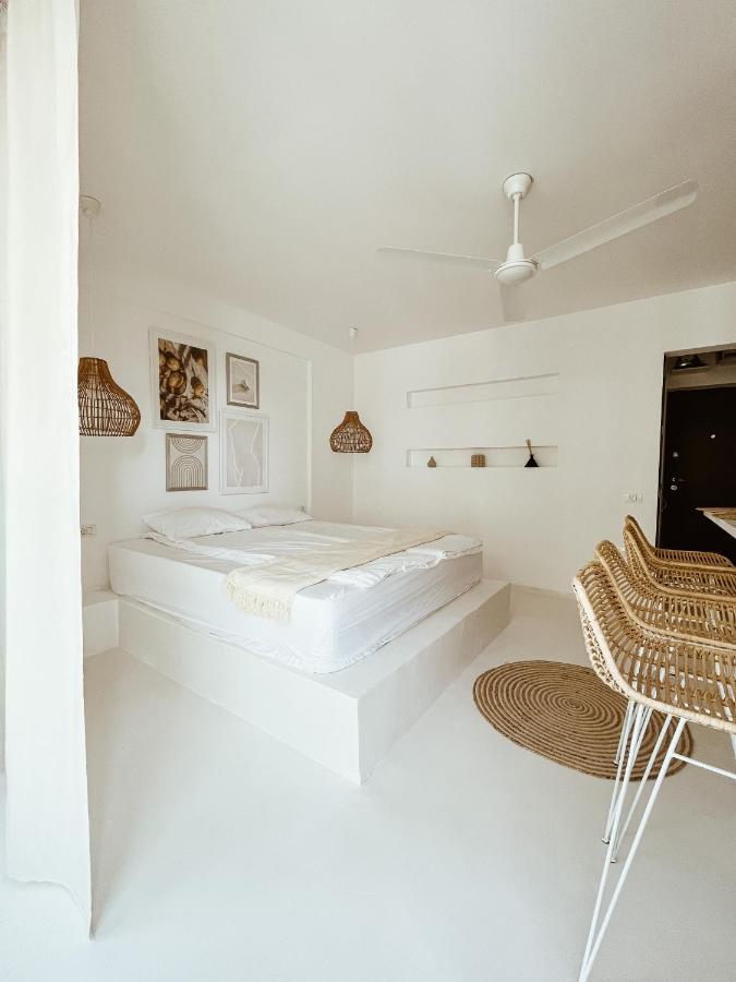Studio Beach Residence Неводарі Екстер'єр фото