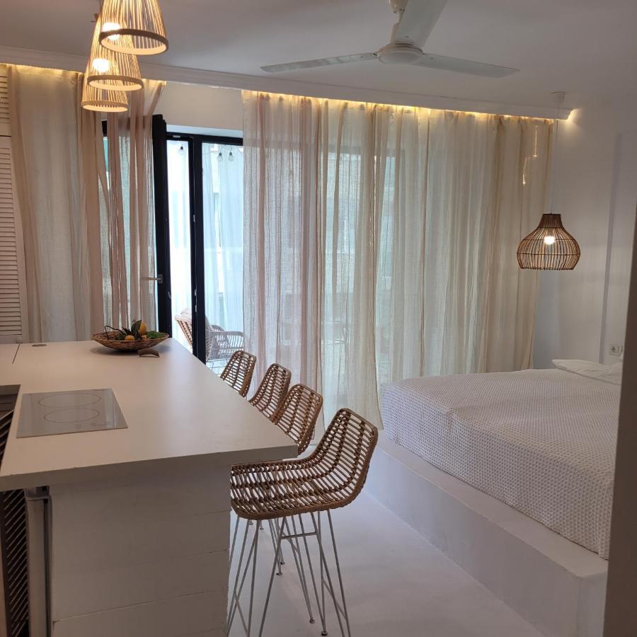 Studio Beach Residence Неводарі Екстер'єр фото
